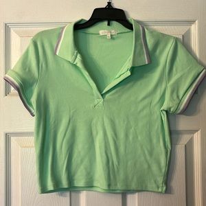 Ultra flirt, Mint green collared crop top. Women’s large